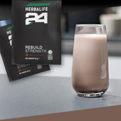 Boisson Rebuild Strenght H24 Sport Herbalife Nutrition saveur chocolat
